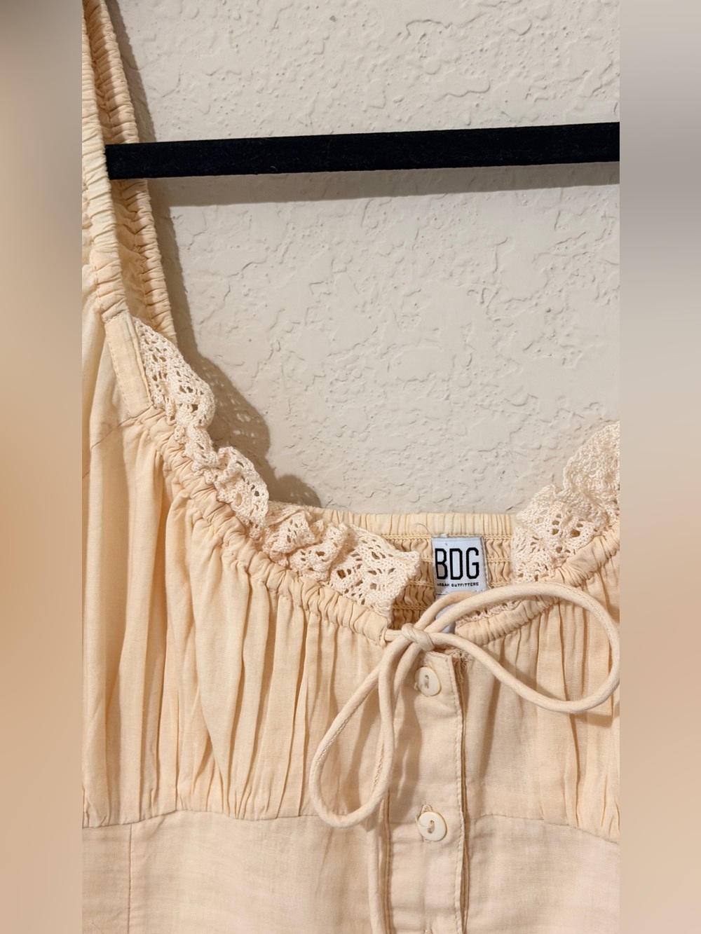 UO Carmen Ruched Midi Dress - Picture 7 of 7